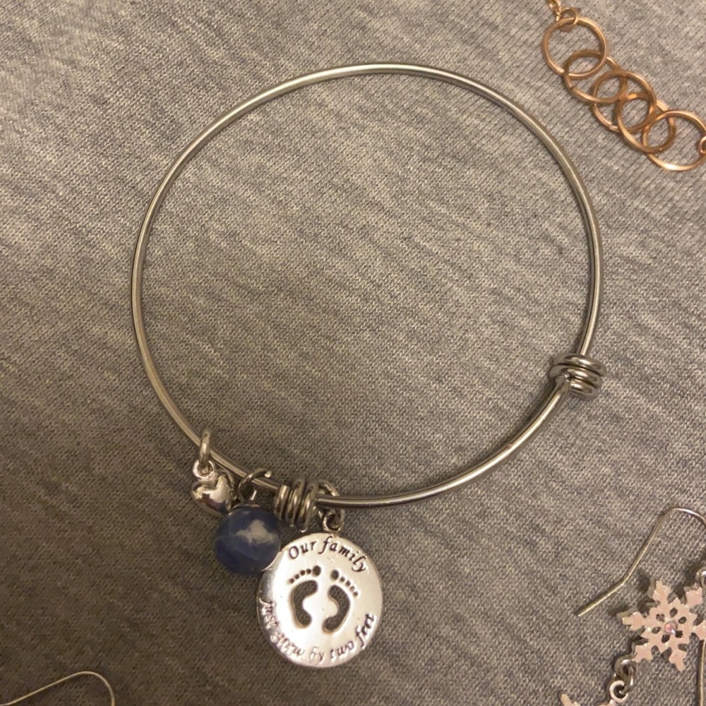 Bracelet